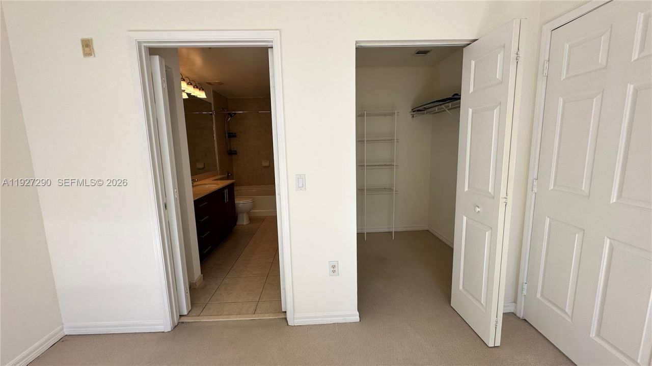 2401 NE 65th St, Unit 606, Fort Lauderdale, FL 33308 Photo