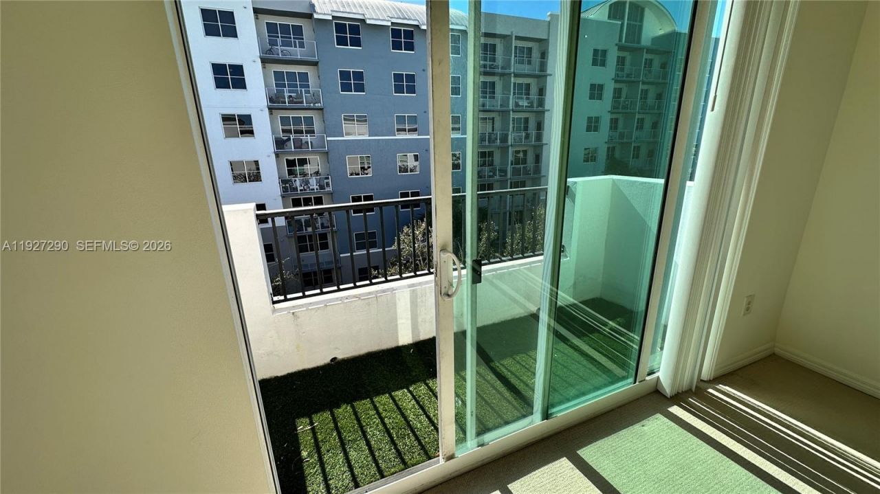 2401 NE 65th St, Unit 606, Fort Lauderdale, FL 33308 Photo