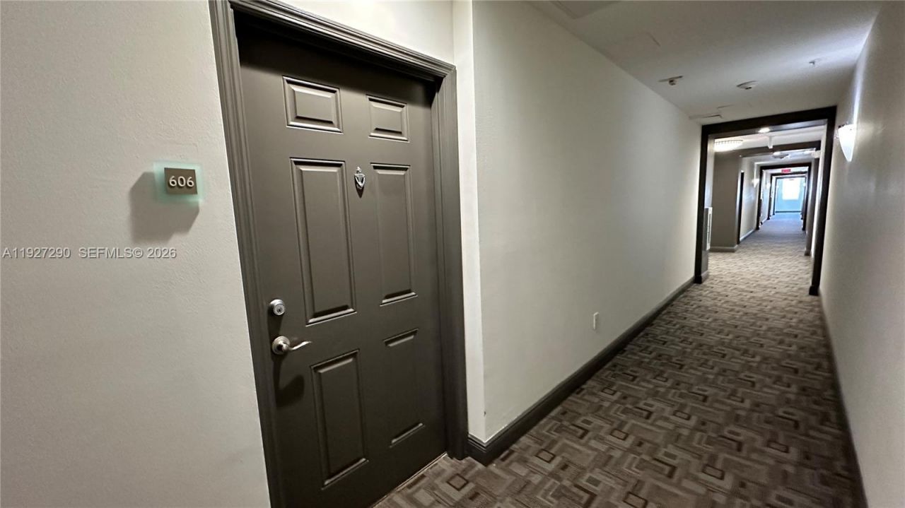 2401 NE 65th St, Unit 606, Fort Lauderdale, FL 33308 Photo