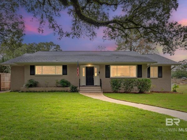 2006 N Levert Drive, Mobile, AL 36607