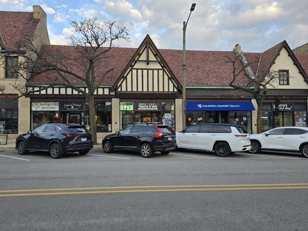 1621 Saint Johns Avenue, Highland Park, IL 60035