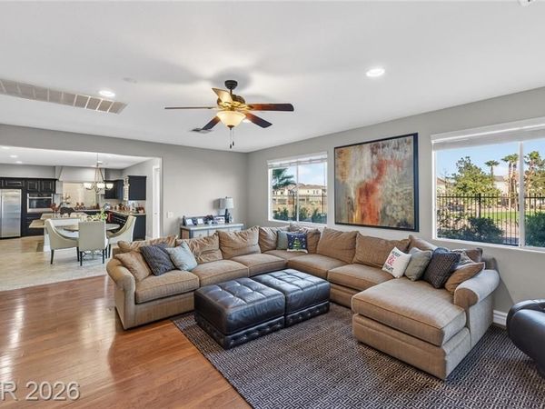496 Via Del Foro Drive, Henderson, NV 89011