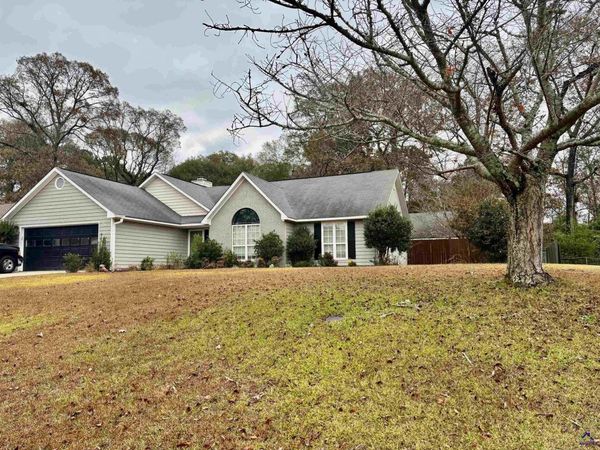 205 Bowen Drive, Warner Robins, GA 31088