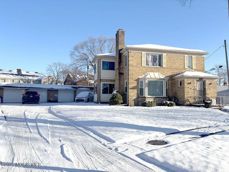 3538 Grantley Road, Toledo, OH 43606 Main Photo