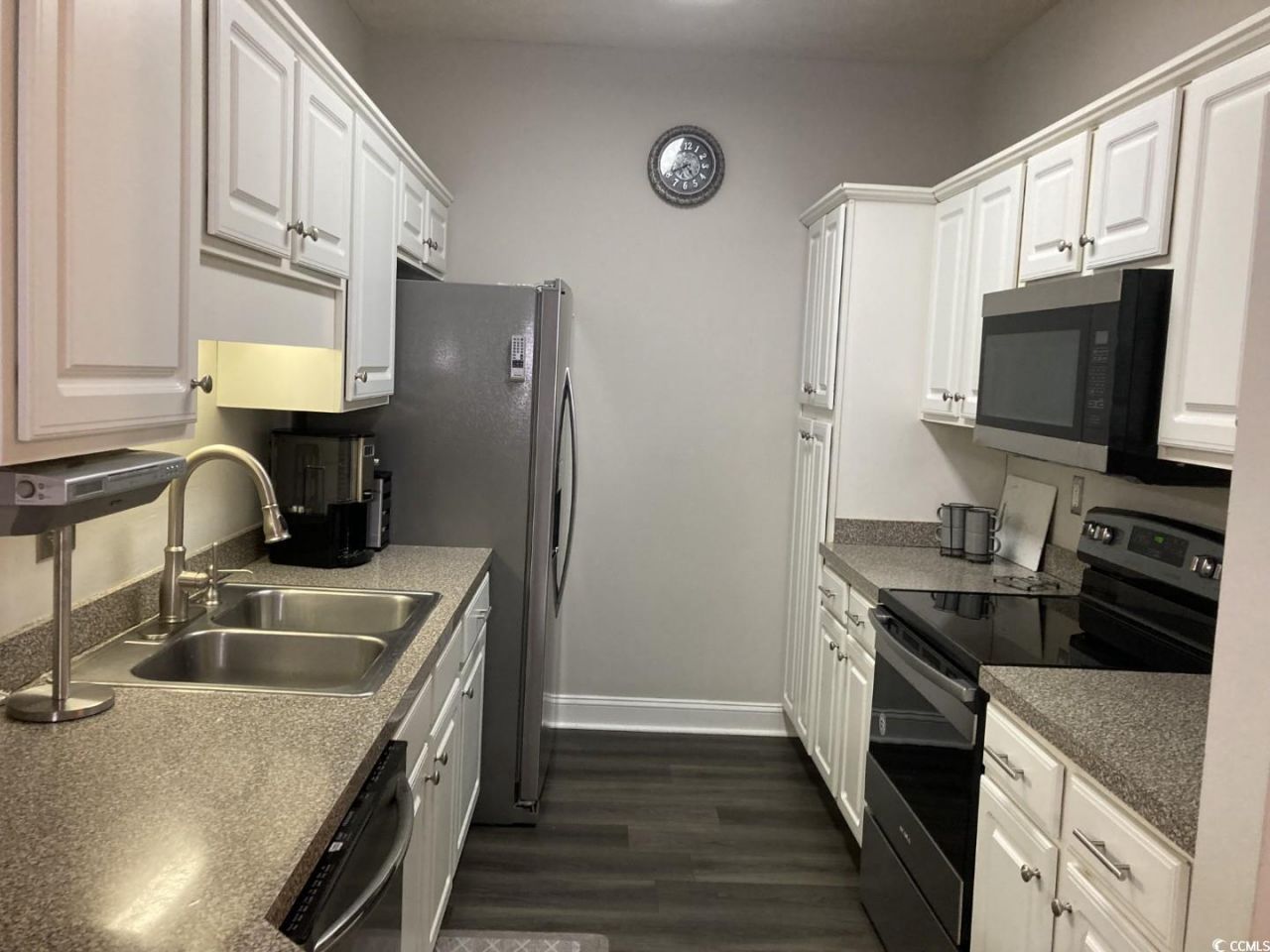 120 Fountain Pointe Ln. Photo 10