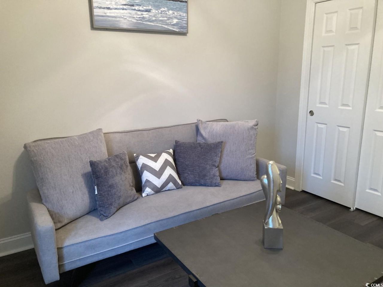 120 Fountain Pointe Ln. Photo 4