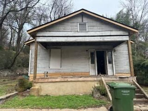 1709 W 43rd Street, Chattanooga, TN 37409