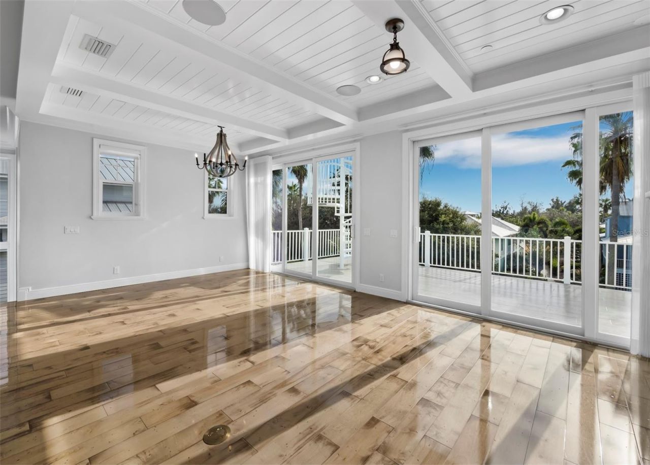 333 Firehouse Court, Longboat Key, FL 34228 Photo