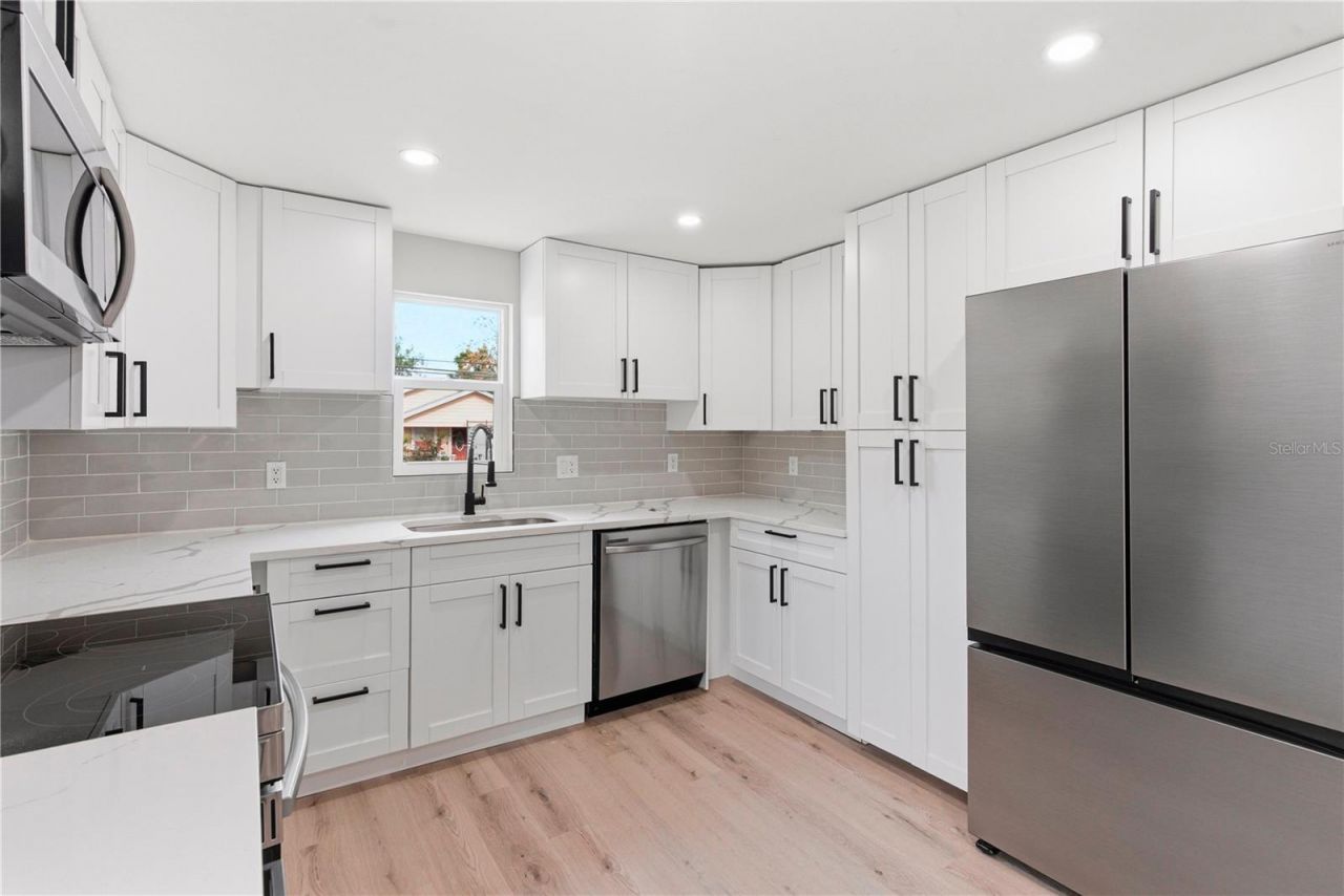 2516 W Kirby Street, Tampa, FL 33614 Photo