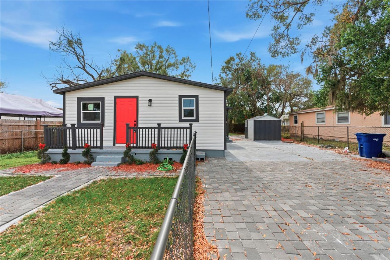 2516 W Kirby Street, Tampa, FL 33614 Photo