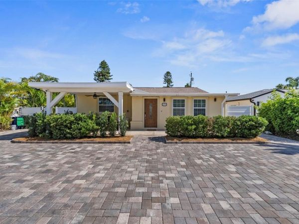 204 44TH AVENUE, ST PETE BEACH, FL 33706