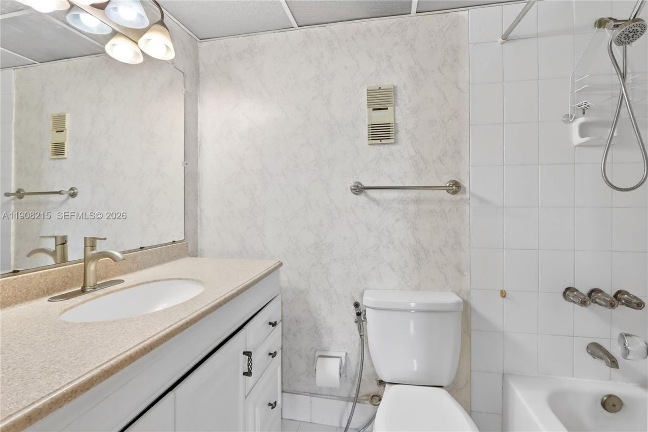 9401 SW 4th St, Unit 301-6, Miami, FL 33174 Photo