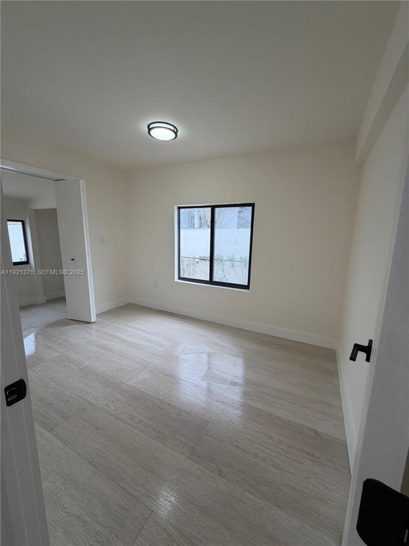 6790 SW 25th Ter, Miami, FL 33155 Photo