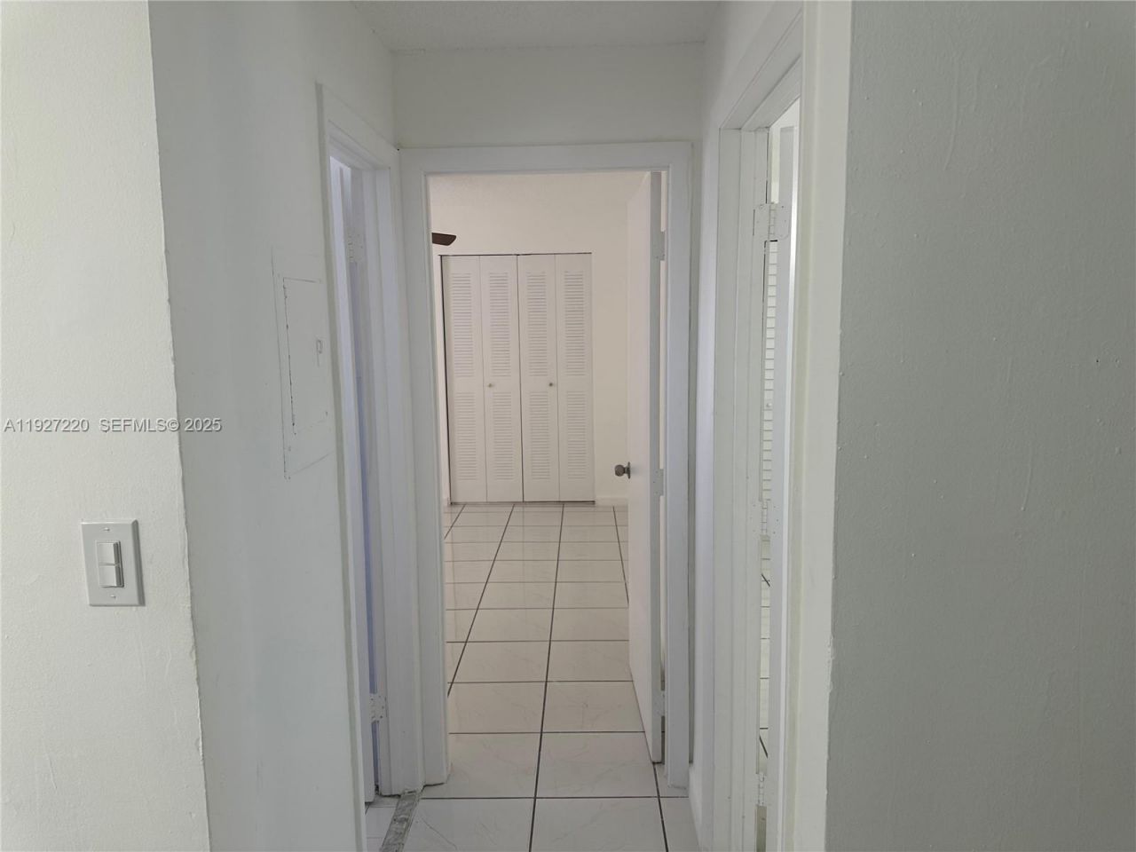 1920 NW 4th St, Unit B, Miami, FL 33125 Photo