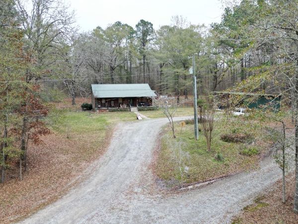 1887 MS Hwy 182, Starkville, MS 39759