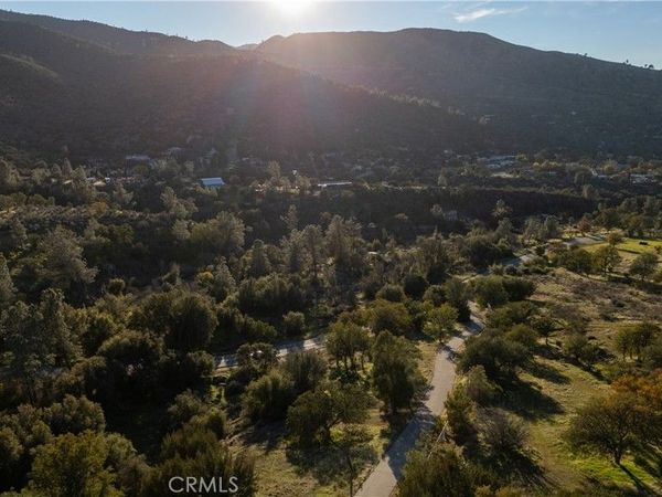 967 Bodfish Canyon, Bodfish, CA 93205