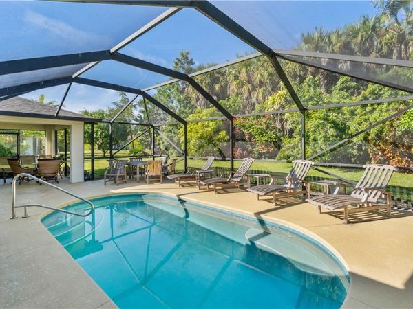 3660 2nd Street SW, Vero Beach, FL 32968