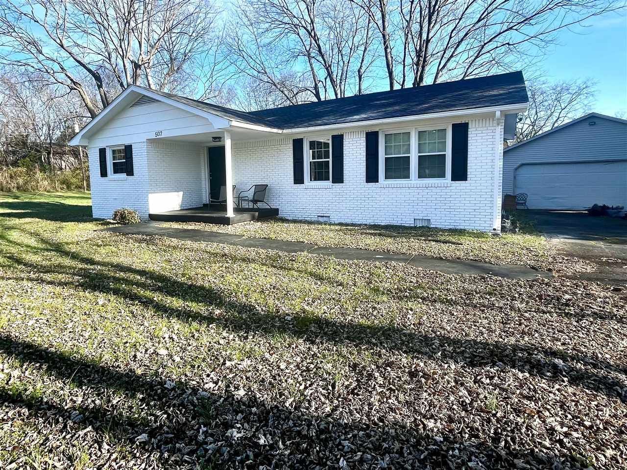 507 Kitchens South Road, Bowling Green, KY 42101 Main Photo