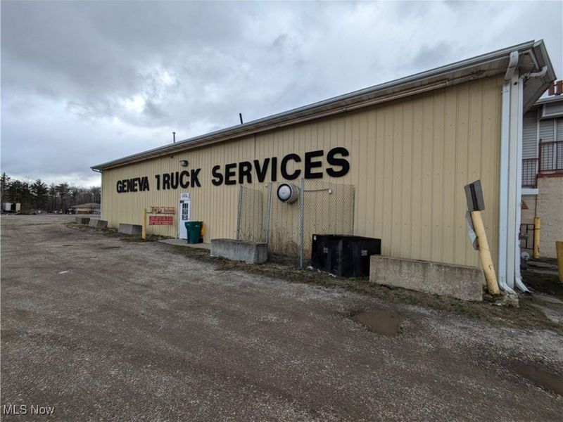 1851 S Broadway, Austinburg, OH 44041 Photo 5