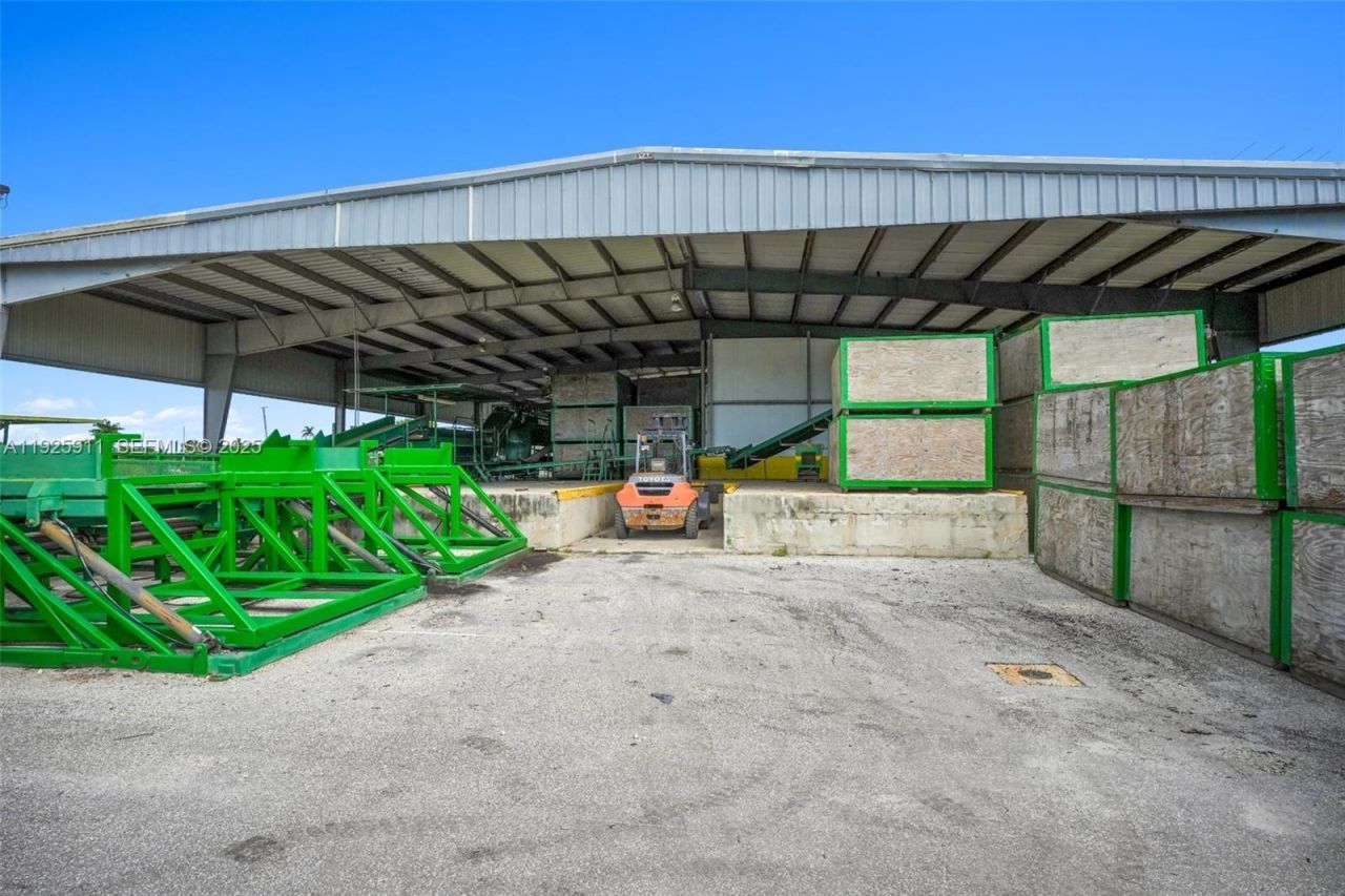 901 NW 9th St, Belle Glade, FL 33430 Photo