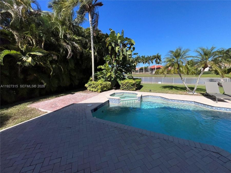 Property Image 50