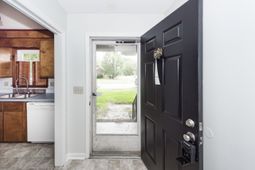 305 Chessington Circle photo 4