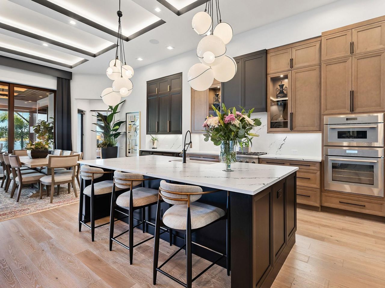 7958 Outboard Drive, Sarasota, FL 34240 Photo