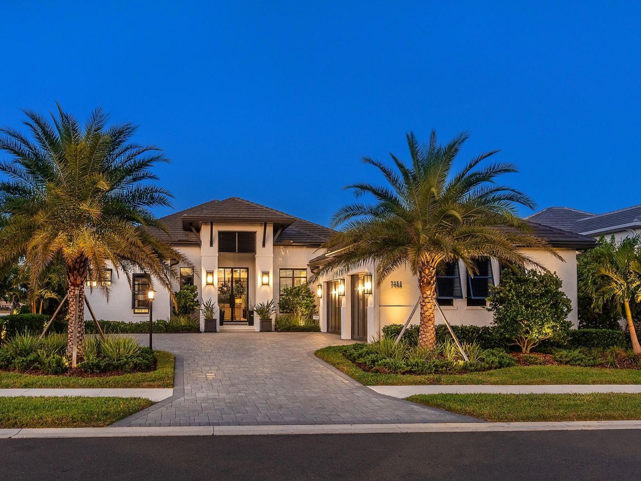 7958 Outboard Drive, Sarasota, FL 34240 Photo