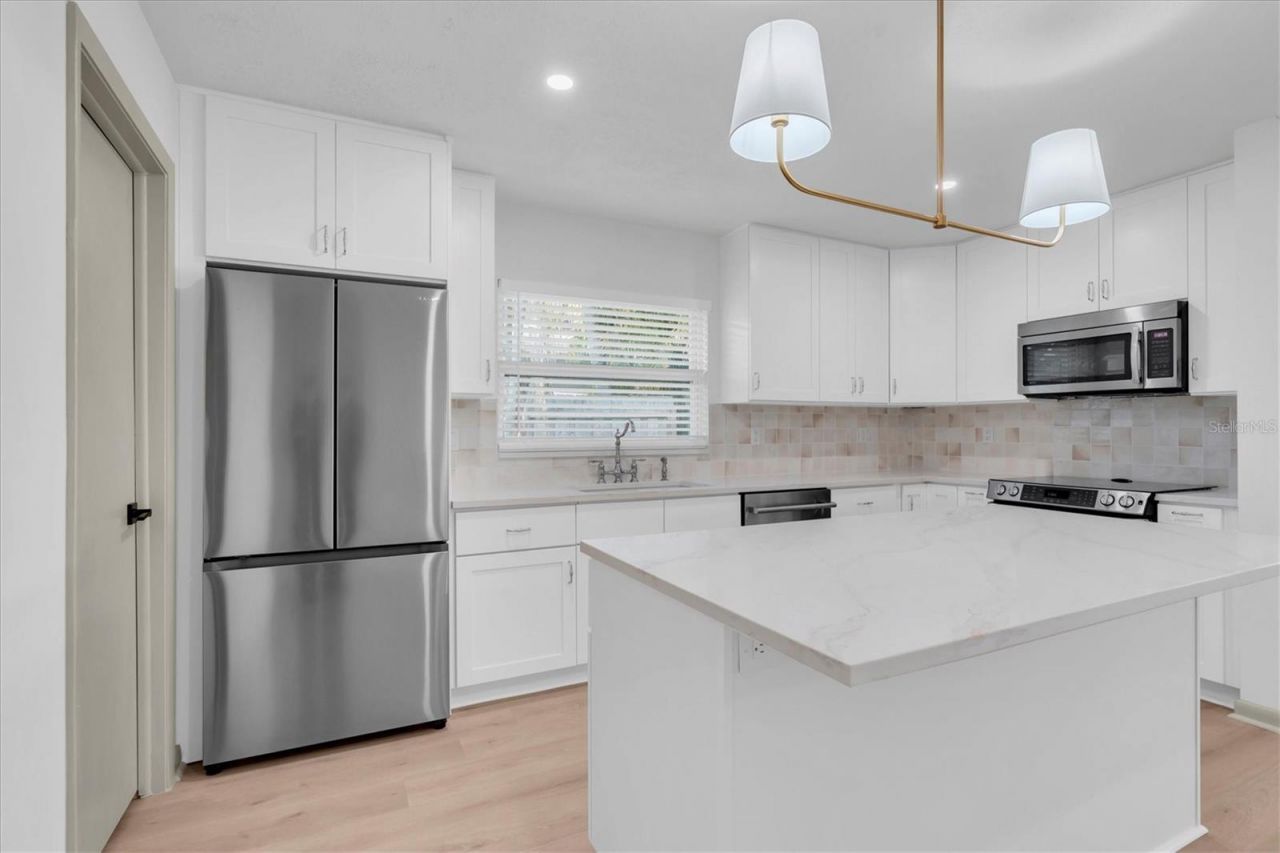 1720 34th Avenue N, Saint Petersburg, FL 33713 Photo