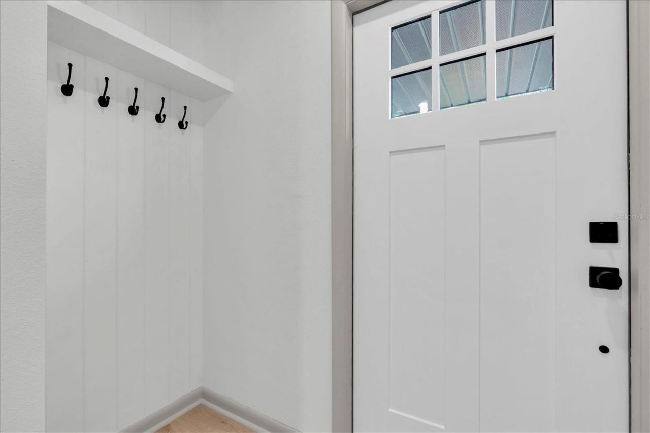 1720 34th Avenue N, Saint Petersburg, FL 33713 Photo