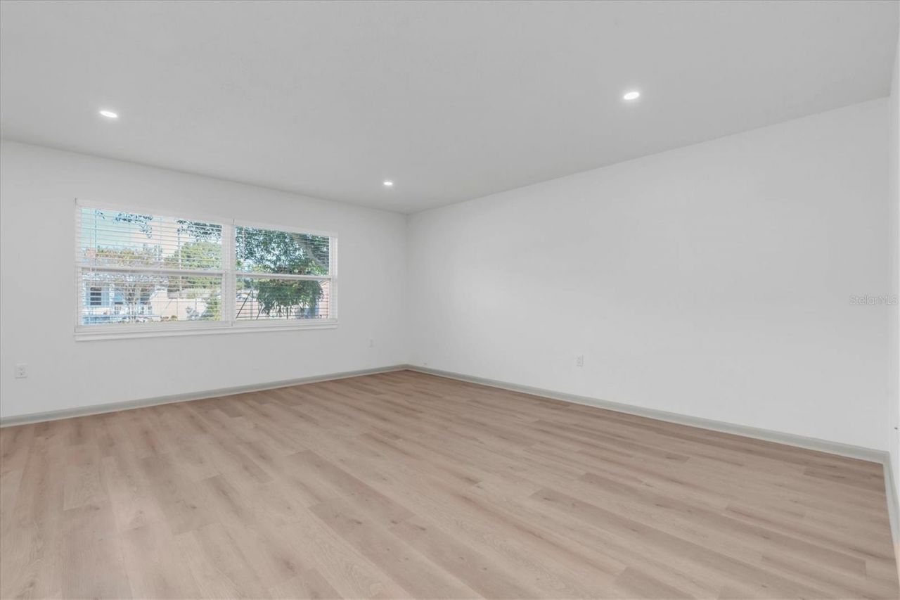 1720 34th Avenue N, Saint Petersburg, FL 33713 Photo