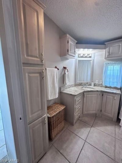 1105 Silver Lakes Blvd, Naples, FL 34114 Photo
