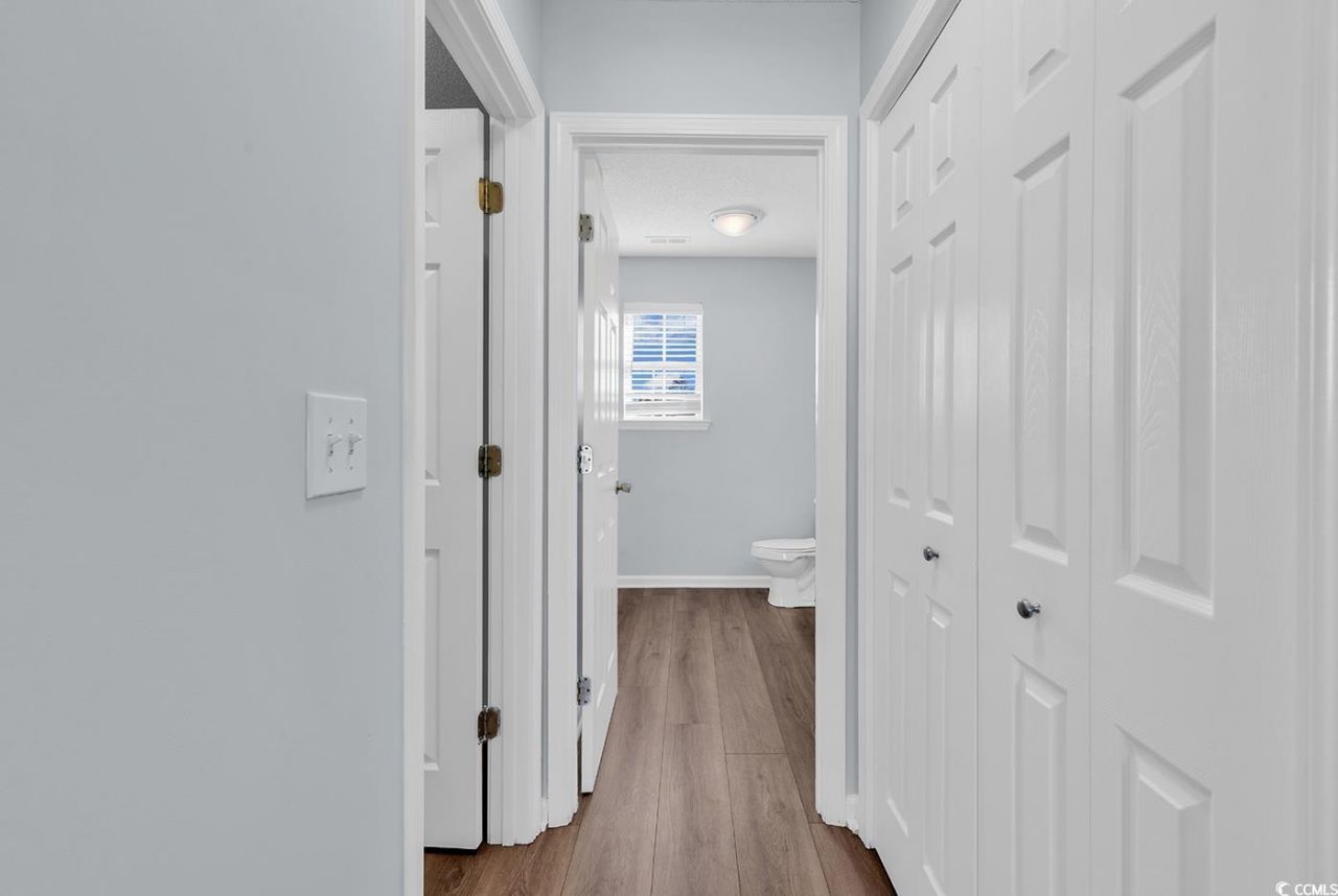 6296 Donahue Dr. Photo 18