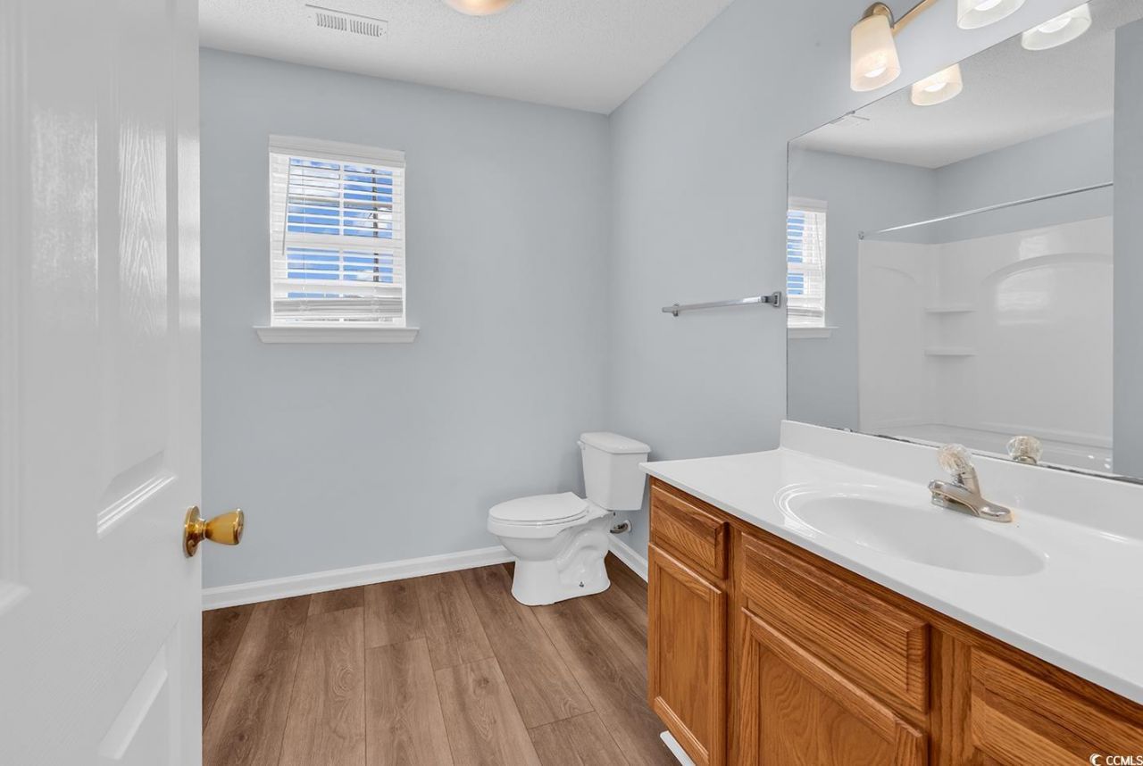 6296 Donahue Dr. Photo 19