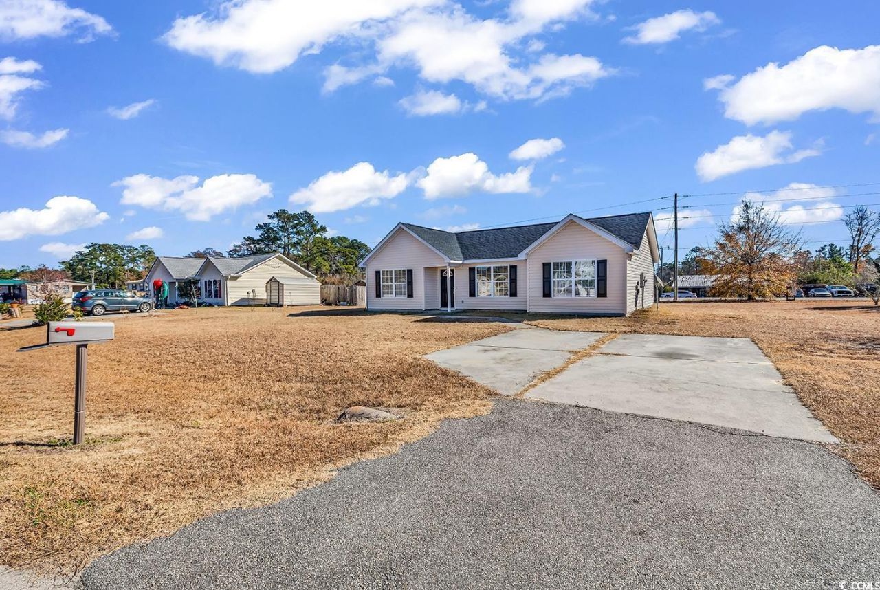 6296 Donahue Dr. Photo 2