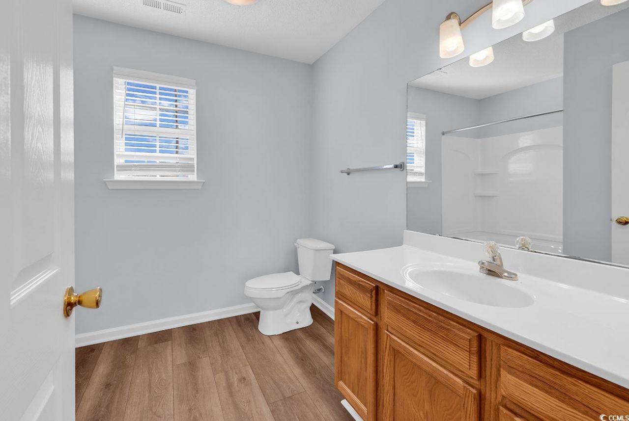 6296 Donahue Dr. Photo 20