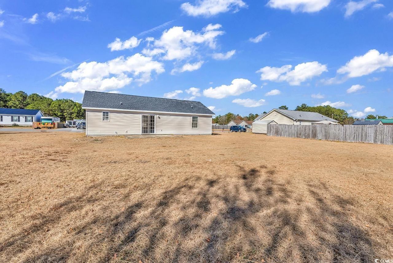 6296 Donahue Dr. Photo 29