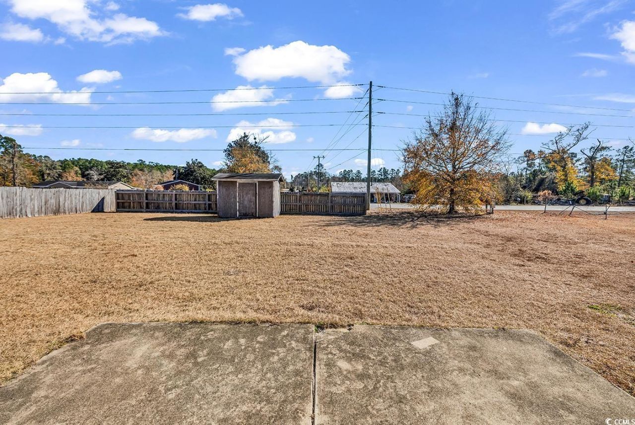 6296 Donahue Dr. Photo 31