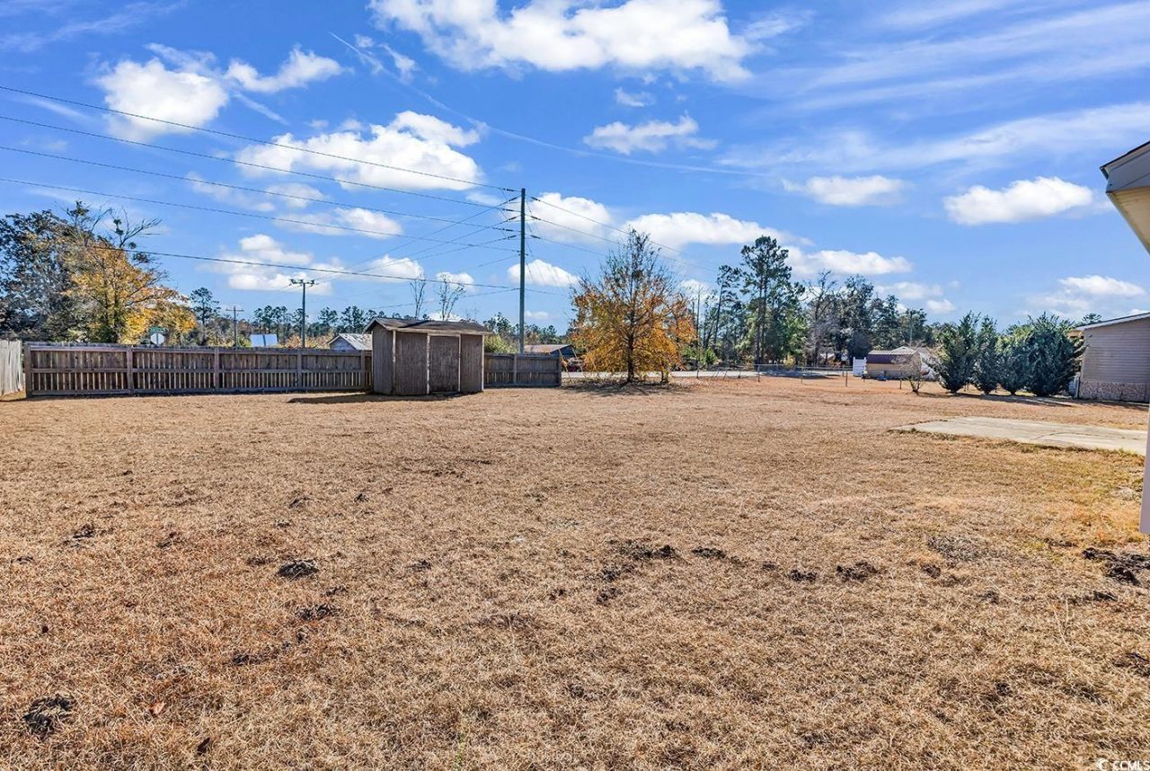 6296 Donahue Dr. Photo 32