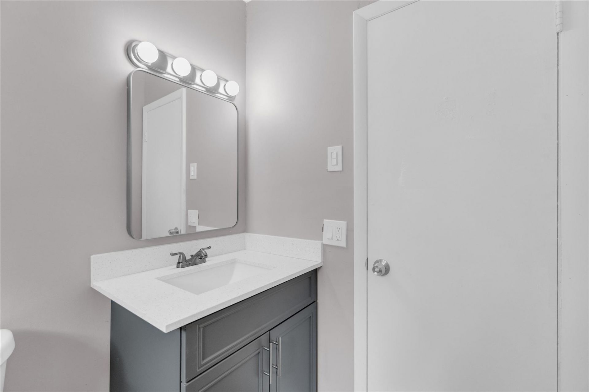 3240 Sheridan Lane, Hollywood, FL 33021 Photo