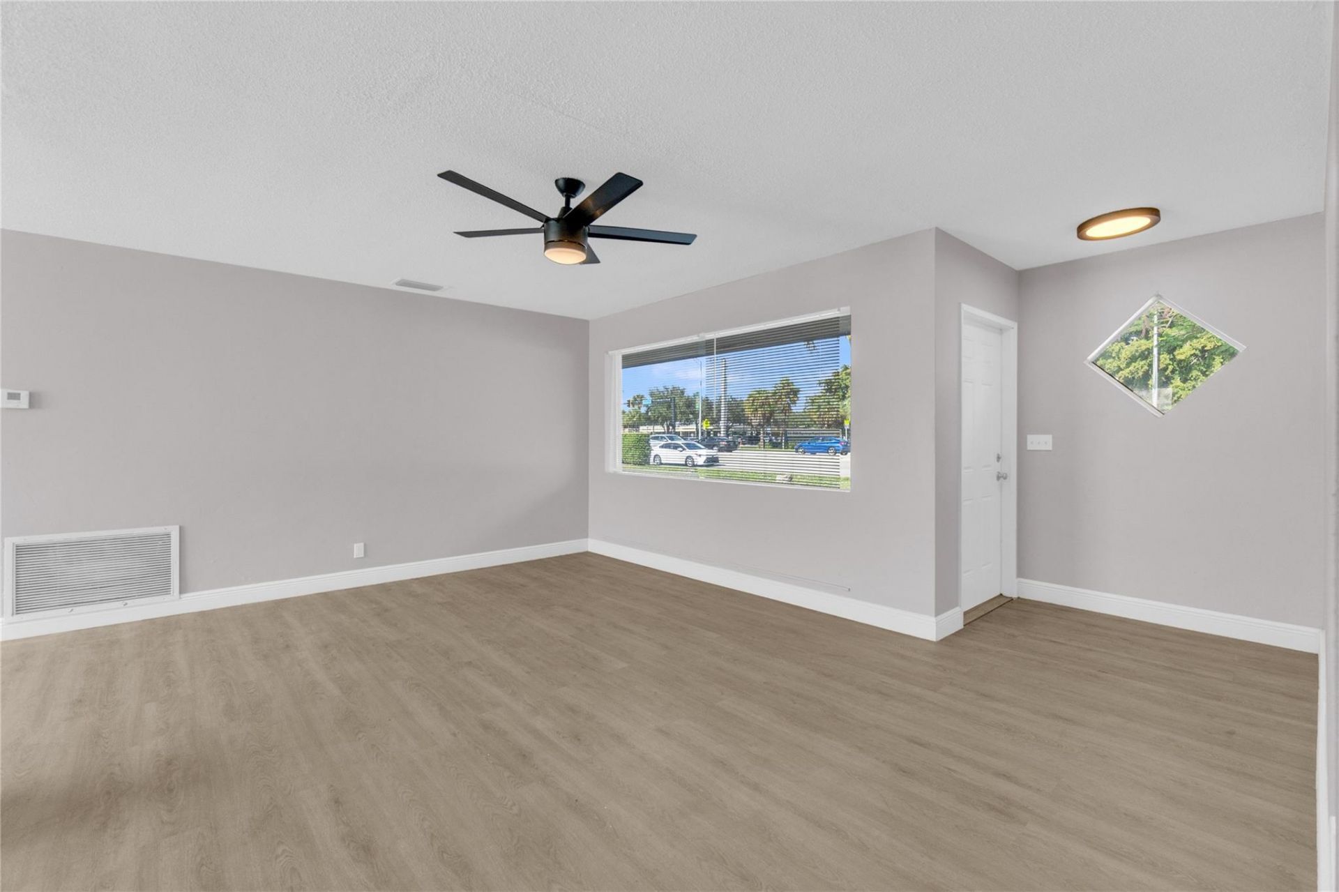 3240 Sheridan Lane, Hollywood, FL 33021 Photo