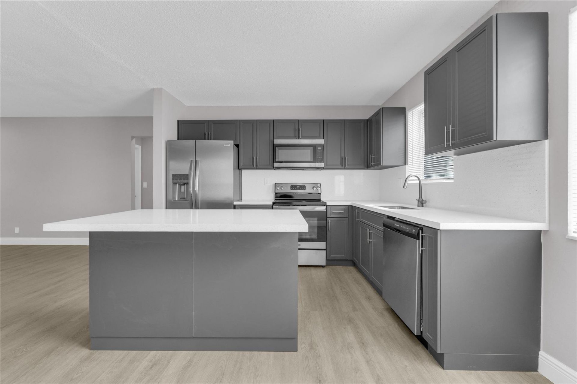 3240 Sheridan Lane, Hollywood, FL 33021 Photo