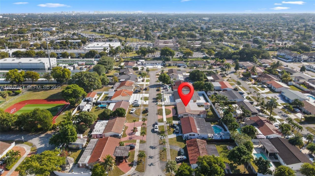 9864 SW 26th Ter, Miami, FL 33165 Photo