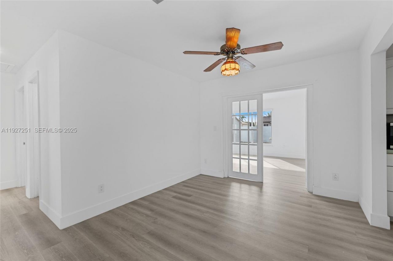 9864 SW 26th Ter, Miami, FL 33165 Photo