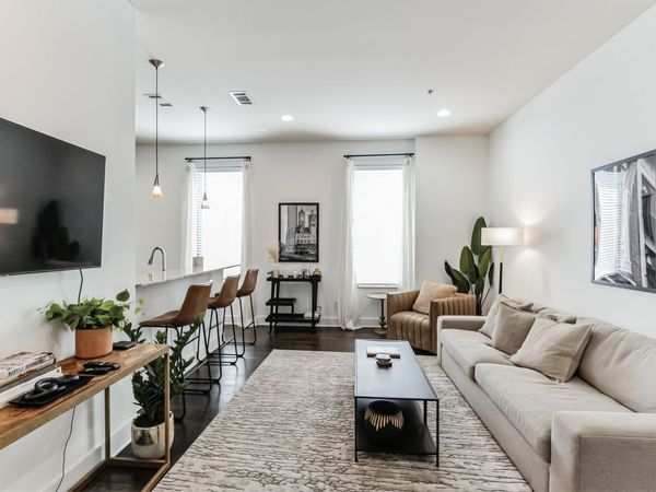 210 30th Ave N, Unit 414, Nashville, TN 37203