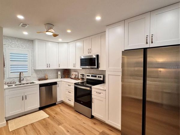 5623 MIDNIGHT PASS ROAD, Unit 615, SIESTA KEY, FL 34242