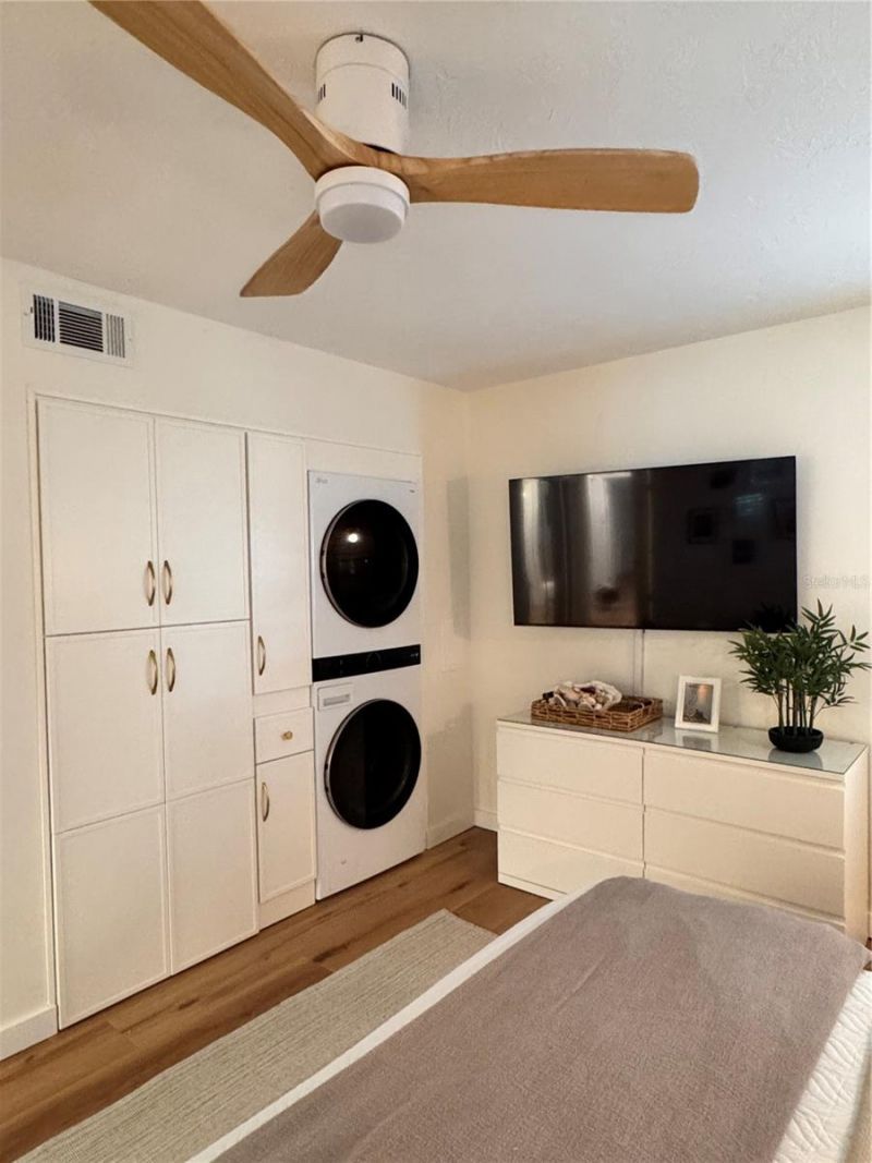 5623 Midnight Pass Road, Unit 615, Siesta Key, FL 34242 Photo