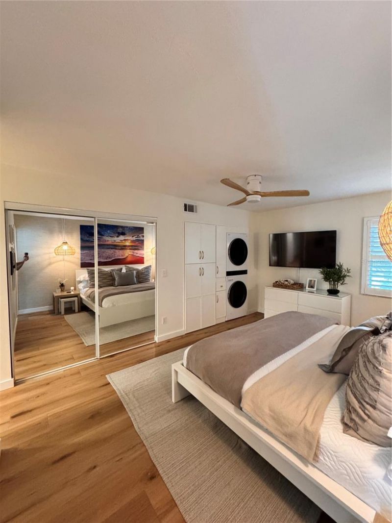 5623 Midnight Pass Road, Unit 615, Siesta Key, FL 34242 Photo