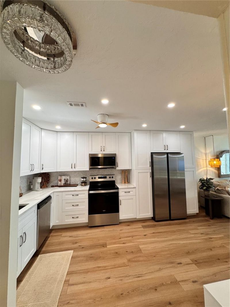 5623 Midnight Pass Road, Unit 615, Siesta Key, FL 34242 Photo