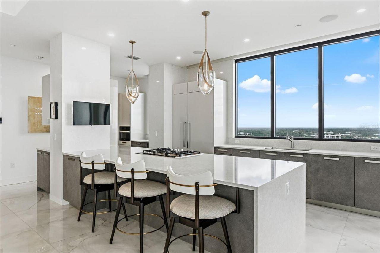 33 S Palm Avenue, Unit 1701, Sarasota, FL 34236 Photo